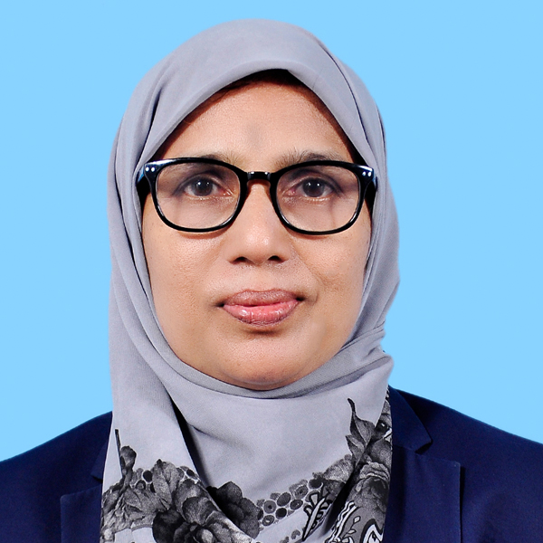 Dr (Mrs) M M Mashroofa